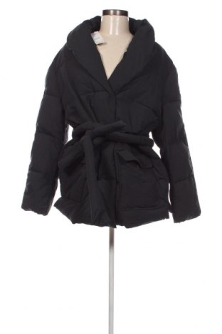 Γυναικείο μπουφάν Esprit, Μέγεθος M, Χρώμα Μαύρο, Τιμή 37,35 €