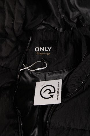 Γυναικείο μπουφάν ONLY, Μέγεθος S, Χρώμα Μαύρο, Τιμή 22,83 €