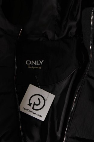 Γυναικείο μπουφάν ONLY, Μέγεθος L, Χρώμα Μαύρο, Τιμή 27,48 €