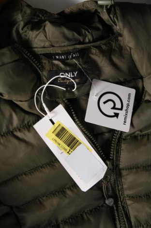 Γυναικείο μπουφάν ONLY, Μέγεθος S, Χρώμα Πράσινο, Τιμή 23,25 €