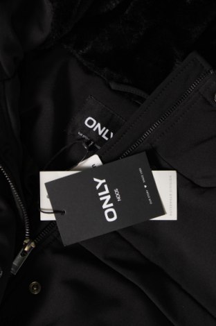 Dámska bunda  ONLY, Veľkosť M, Farba Čierna, Cena  33,39 €