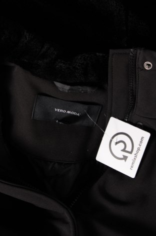 Γυναικείο μπουφάν Vero Moda, Μέγεθος M, Χρώμα Μαύρο, Τιμή 20,71 €
