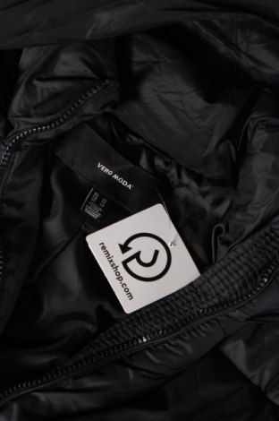 Dámská bunda  Vero Moda, Velikost XS, Barva Černá, Cena  713,00 Kč