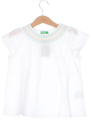 Детска блуза United Colors Of Benetton, Размер 3-4y/ 104-110 см, Цвят Бял, Цена 11,75 лв.