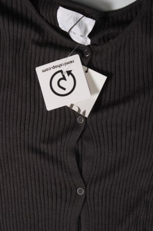 Pulover cu nasturi pentru copii Zara, Mărime 13-14y/ 164-168 cm, Culoare Gri, Preț 37,89 Lei