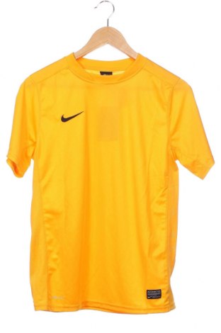 Παιδικό μπλουζάκι Nike, Μέγεθος 13-14y/ 164-168 εκ., Χρώμα Κίτρινο, Τιμή 38,83 €