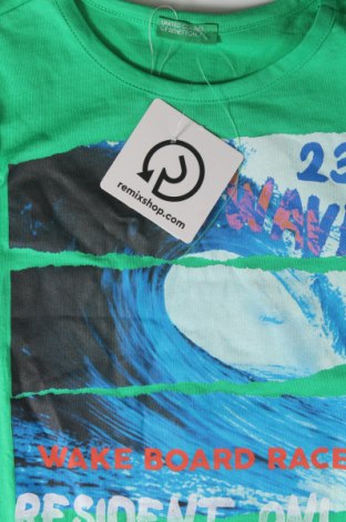 Dziecięcy T-shirt United Colors Of Benetton, Rozmiar 4-5y/ 110-116 cm, Kolor Zielony, Cena 82,63 zł
