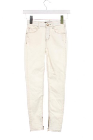 Dziecięce jeansy Guess, Rozmiar 7-8y/ 128-134 cm, Kolor Biały, Cena 144,34 zł