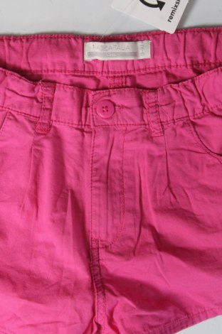 Παιδικό κοντό παντελόνι Piazza Italia, Μέγεθος 9-10y/ 140-146 εκ., Χρώμα Ρόζ , Τιμή 3,47 €