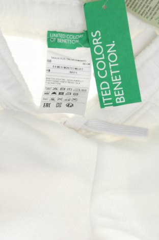 Kinder Shorts United Colors Of Benetton, Größe 6-9m/ 68-74 cm, Farbe Weiß, Preis 24,23 €