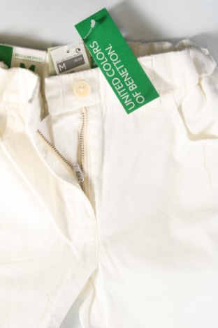 Детски панталон United Colors Of Benetton, Размер 7-8y/ 128-134 см, Цвят Бял, Цена 26,24 лв.