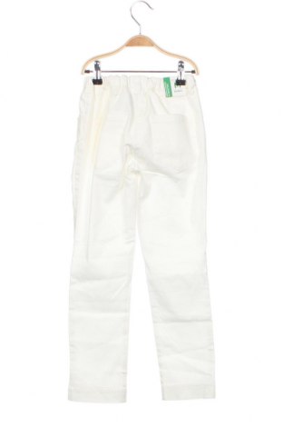Детски панталон United Colors Of Benetton, Размер 7-8y/ 128-134 см, Цвят Бял, Цена 26,24 лв.