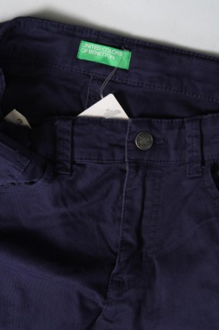 Dětské kalhoty  United Colors Of Benetton, Velikost 13-14y/ 164-168 cm, Barva Modrá, Cena  418,00 Kč
