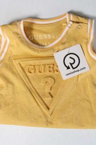 Μπλουζάκι αμάνικο παιδικό Guess, Μέγεθος 3-6m/ 62-68 εκ., Χρώμα Κίτρινο, Τιμή 9,07 €