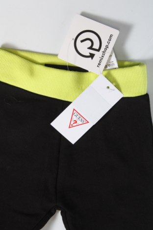 Kinder Sporthose Guess, Größe 3-6m/ 62-68 cm, Farbe Schwarz, Preis € 35,57