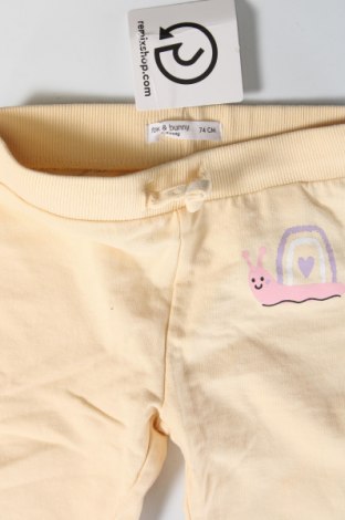 Pantaloni de trening, pentru copii Sinsay, Mărime 9-12m/ 74-80 cm, Culoare Galben, Preț 18,50 Lei