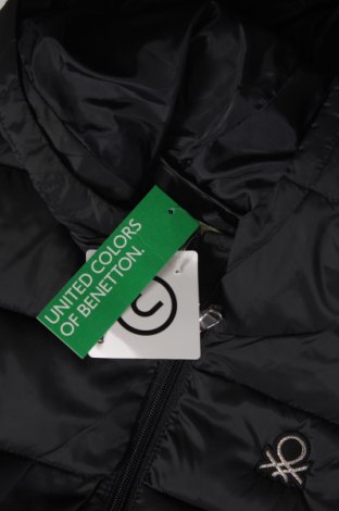Detská bunda  United Colors Of Benetton, Veľkosť 10-11y/ 146-152 cm, Farba Čierna, Cena  45,88 €