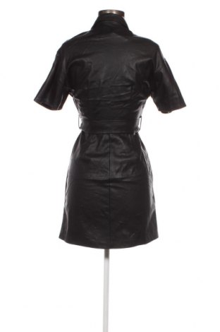 Kožené šaty  Bershka, Velikost XS, Barva Černá, Cena  462,00 Kč