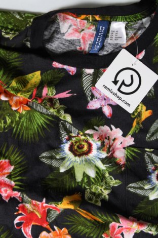 Pánske tričko  H&M Divided, Veľkosť XS, Farba Viacfarebná, Cena  7,37 €