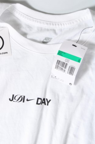 Мъжка тениска Nike, Размер XL, Цвят Бял, Цена 58,00 лв.