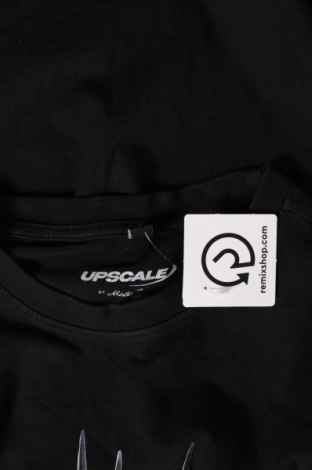 Ανδρικό t-shirt Upscale by Mister Tee, Μέγεθος S, Χρώμα Μαύρο, Τιμή 14,95 €