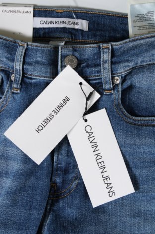 Pánske džínsy  Calvin Klein Jeans, Veľkosť M, Farba Modrá, Cena  46,79 €