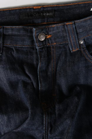 Męskie jeansy Calvin Klein Jeans, Rozmiar M, Kolor Niebieski, Cena 174,00 zł