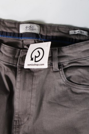 Męskie jeansy Edc By Esprit, Rozmiar L, Kolor Szary, Cena 41,42 zł