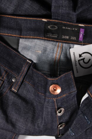 Pánske džínsy  Oakley, Veľkosť M, Farba Modrá, Cena  30,62 €