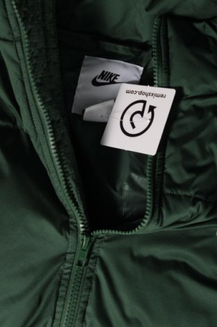 Herrenweste Nike, Größe L, Farbe Grün, Preis 124,23 €