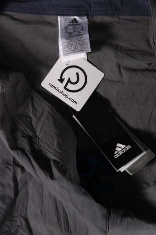 Ανδρικό κοντό παντελόνι Adidas, Μέγεθος L, Χρώμα Γκρί, Τιμή 44,54 €