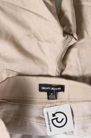 Pantaloni scurți de bărbați DKNY, Mărime M, Culoare Bej, Preț 95,92 Lei