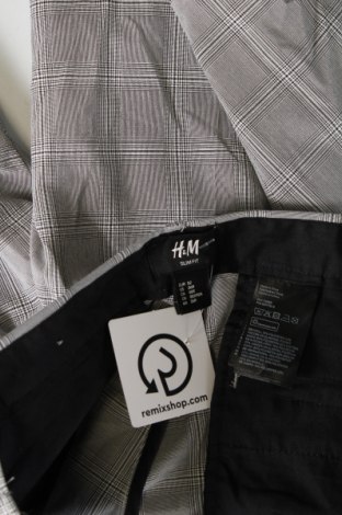 Herren Shorts H&M, Größe L, Farbe Mehrfarbig, Preis 17,40 €
