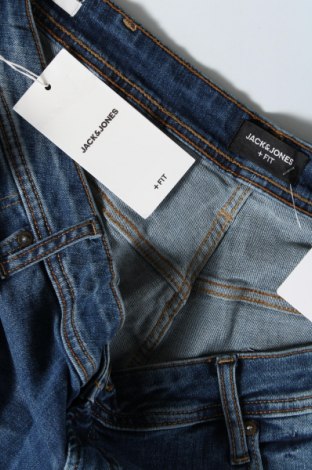 Мъжки къс панталон Jack & Jones, Размер 3XL, Цвят Син, Цена 54,00 лв.