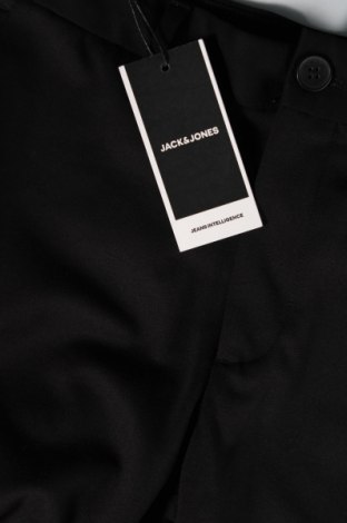 Pánske kraťasy  Jack & Jones, Veľkosť S, Farba Čierna, Cena  15,87 €