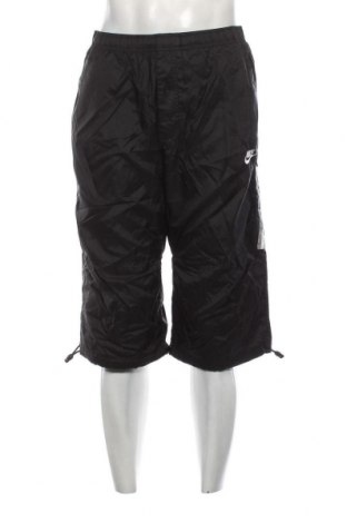 Ανδρικό κοντό παντελόνι Nike, Μέγεθος L, Χρώμα Μαύρο, Τιμή 14,85 €