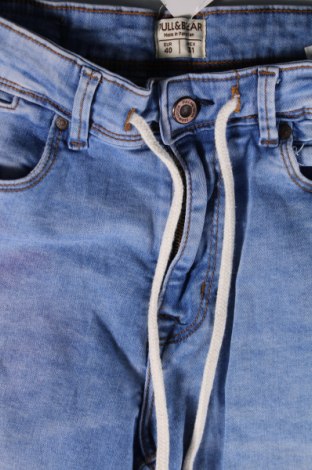 Мъжки къс панталон Pull&Bear, Размер S, Цвят Син, Цена 25,00 лв.
