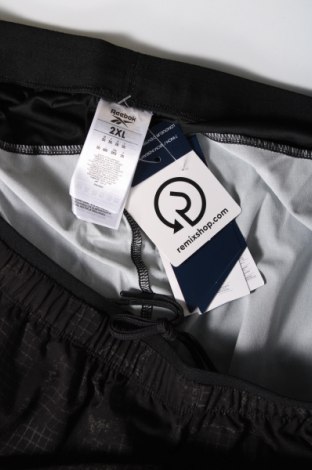 Мъжки къс панталон Reebok, Размер XXL, Цвят Черен, Цена 24,00 лв.