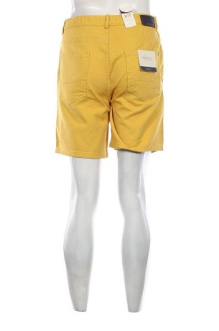 Мъжки къс панталон Springfield, Размер M, Цвят Жълт, Цена 54,00 лв.