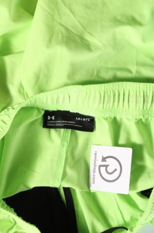 Мъжки къс панталон Under Armour, Размер L, Цвят Зелен, Цена 24,00 лв.
