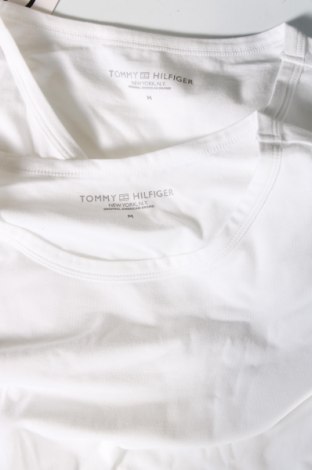 Мъжки комплект Tommy Hilfiger, Размер M, Цвят Бял, Цена 73,92 лв.