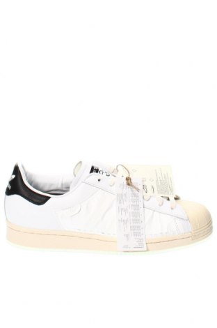 Мъжки обувки Adidas Originals, Размер 44, Цвят Бял, Цена 190,00 лв.