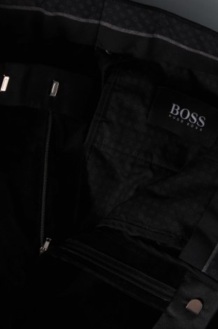 Pantaloni de bărbați BOSS, Mărime M, Culoare Negru, Preț 623,49 Lei