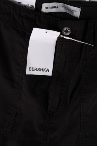 Ανδρικό παντελόνι Bershka, Μέγεθος M, Χρώμα Μαύρο, Τιμή 23,71 €