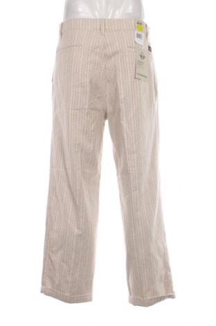 Мъжки панталон Dockers, Размер M, Цвят Бежов, Цена 33,00 лв.