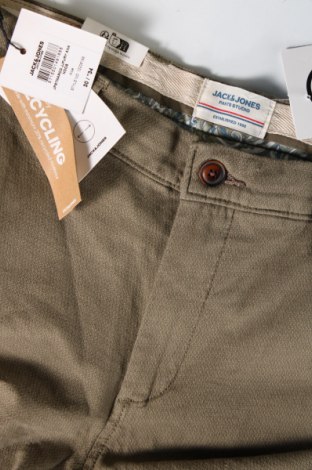Ανδρικό παντελόνι Jack & Jones, Μέγεθος M, Χρώμα Πράσινο, Τιμή 9,72 €