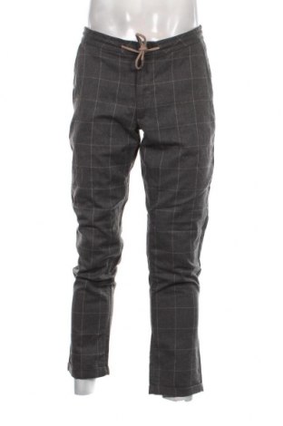 Мъжки панталон Royal Class, Размер M, Цвят Многоцветен, Цена 5,51 лв.
