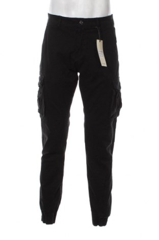 Pantaloni de bărbați TONY BACKER, Mărime L, Culoare Negru, Preț 221,45 Lei