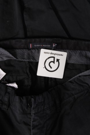 Pantaloni de bărbați Tommy Hilfiger, Mărime M, Culoare Negru, Preț 628,29 Lei