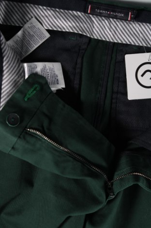 Мъжки панталон Tommy Hilfiger, Размер L, Цвят Зелен, Цена 108,87 лв.